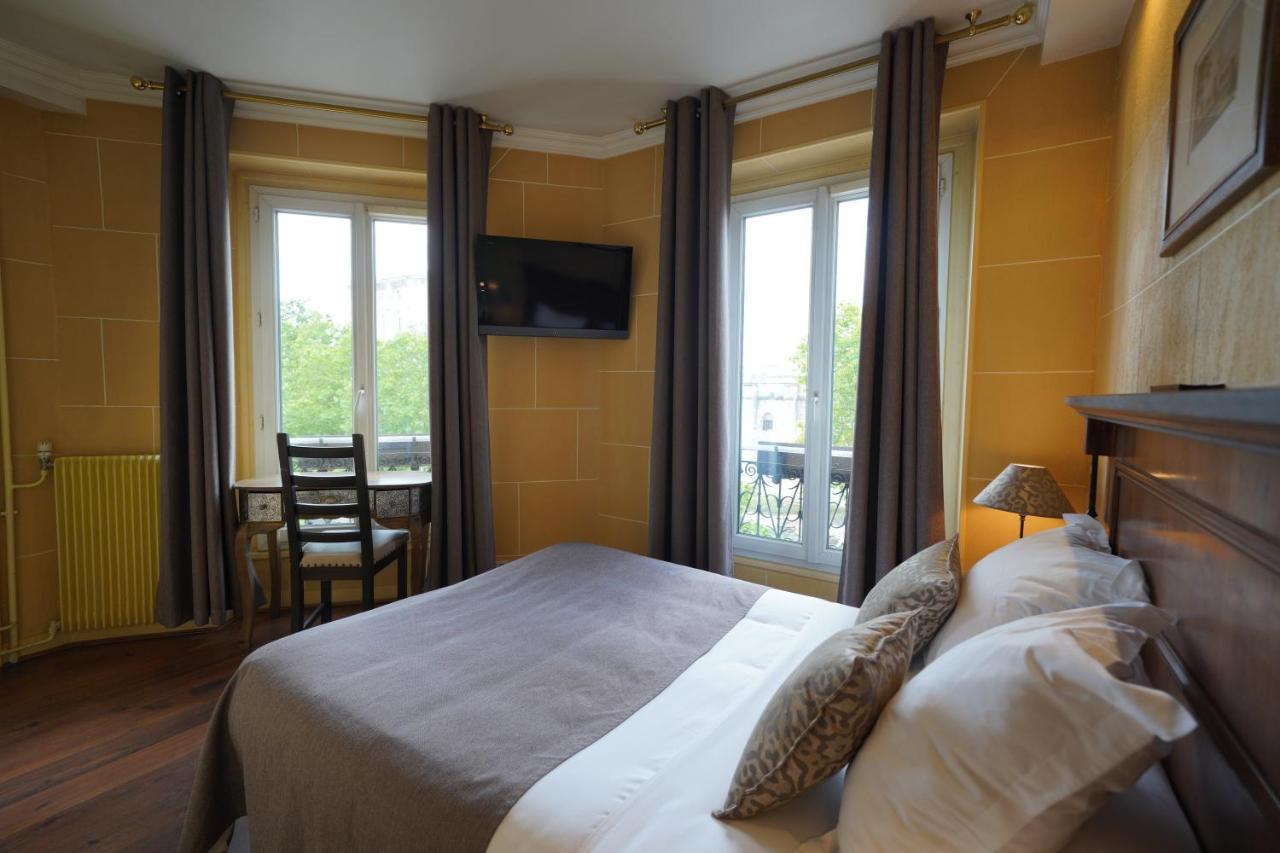 Hotel Du Chateau แว็งแซ็นน์ ภายนอก รูปภาพ