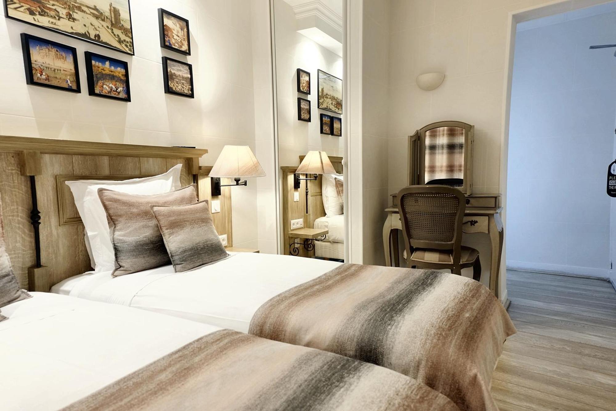 Hotel Du Chateau แว็งแซ็นน์ ภายนอก รูปภาพ